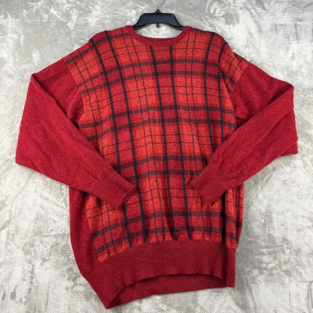 Clan Douglas Cashmere Sweater Mens L Plaid Red Crew Neck Made in Scotland EUC